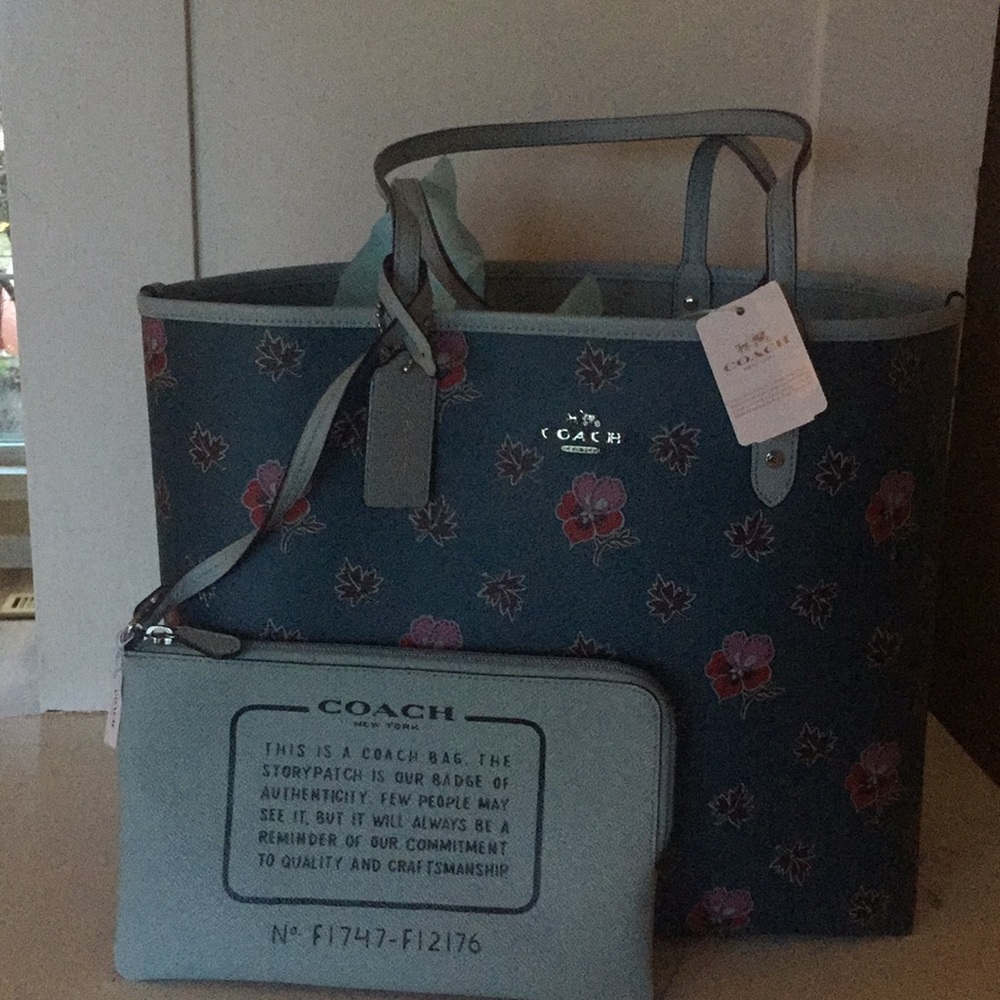 Coach bag reversible tote